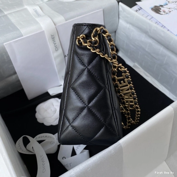 First Bag Ru CHANEL BAG SMALL HOBO 0809